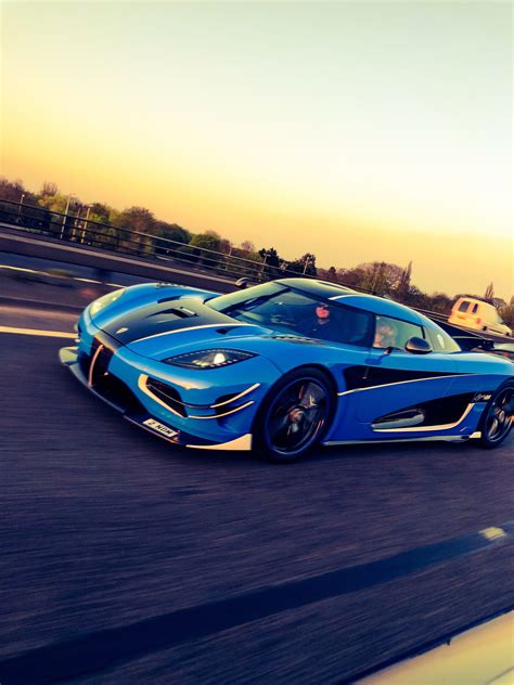 Koenigsegg Agera Rsn Lays Waste To Vmax200 Top Speed Record