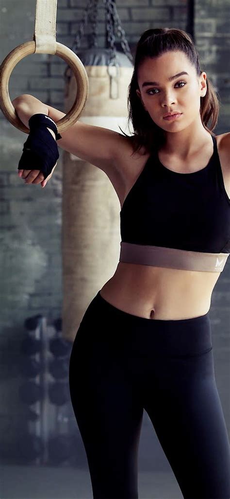 Hailee Steinfeld Fitness Workout Brunette Girl Latihan Perempuan Wallpaper Ponsel Hd Pxfuel