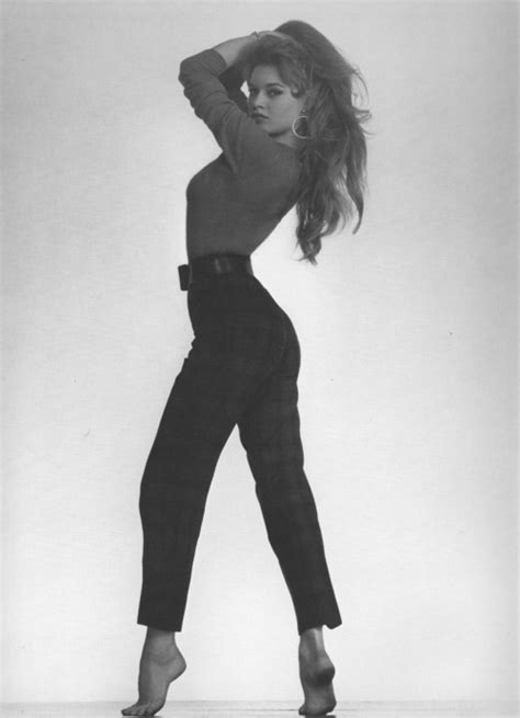Brigitte Bardot Brigitte Bardot Model Poses Photography Fashion Poses