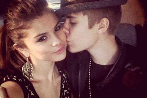 Justin Bieber Selena Gomez Back Together A Star News And Gallery
