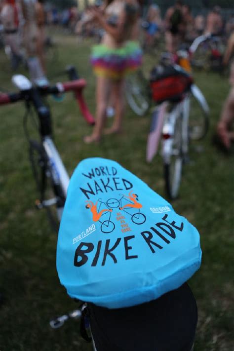 An Almost Nsfw Look At Portlands World Naked Bike Ride