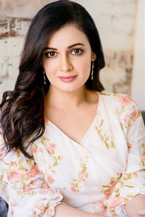 latest dia mirza full hd wallpapers images and picture collection wallpaper hd photos