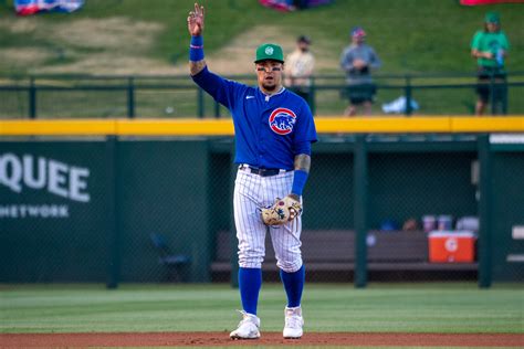 May 28, 2021 · the ball was in chris paul's hands with 35 seconds left and his team needed a bucket to tie or take the lead in game 4 of the nba finals. Cubs: Javy Baez Sparkling Cleats, Rizzo's Hot Dog PEs ...