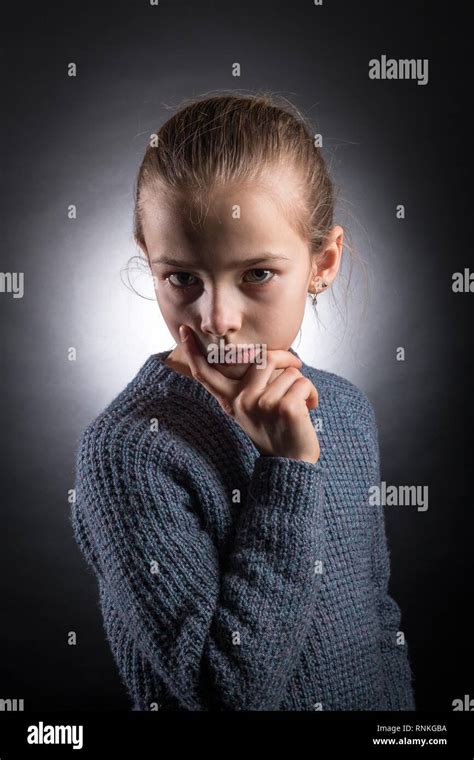 Schöne Junge 12 Jahre Alt Mädchen Fotos Und Bildmaterial In Hoher Auflösung Alamy