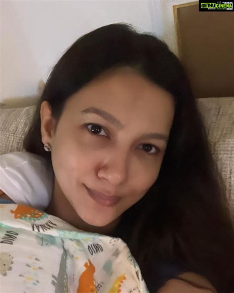 gauahar khan instagram so it s past 12 am past 1 day of my first mother s day as a new mom