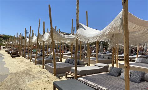 Top Five Beach Bars You Must Visit In Greece