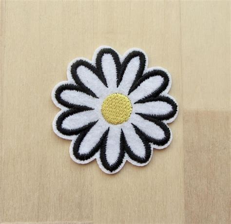 Reserved Daisy Iron On Patch Embroidered Applique White Etsy Daisy