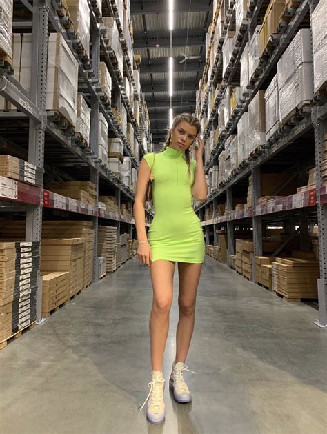 Alissa Violet On Twitter Alissa Violet Outfit Mini Dress Fashion