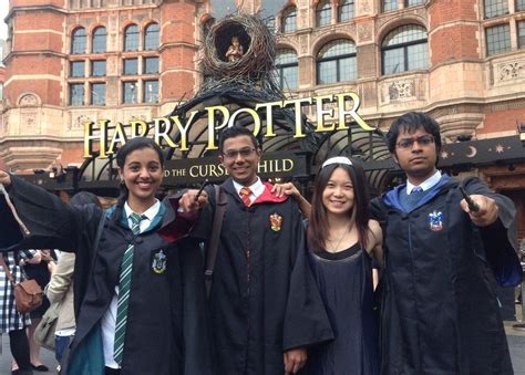 Harry Potter Fans Spellbound By Cursed Child Play Bbc News