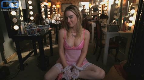 Ashley Johnson Nude Pictures Onlyfans Leaks Playboy Photos Sex Scene