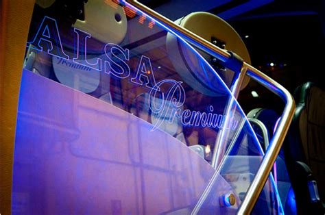 Bienvenue à alsa la compagnie leader au transport de voyageurs en route avec plus de 100 ans d'expérience. Alsa.es | Bienvenidos a la nueva clase de autobus Alsa premium