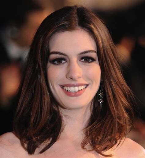 Anne Hathaway Medium Length Hairstyle Formal Awards Evening