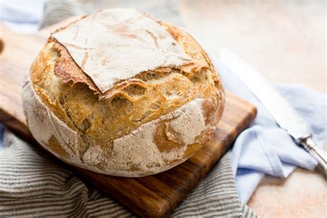 Jenis pop up toaster digunakan untuk menarh irisan roti dengan posisi vertikal. 5 Jenis Roti Tawar yang Cocok untuk Sarapan, Penambah ...