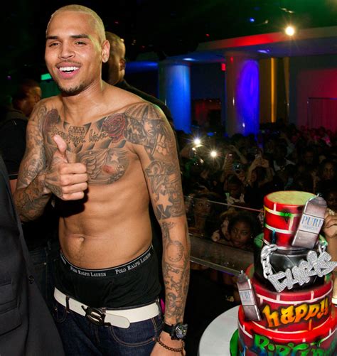 juicybootygossip chris brown shirtless tight jeans sexy