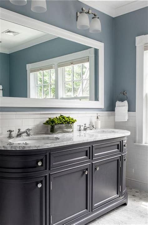 Here are a few different bathroom styles that will help you choose paint colors for your bathroom that are so, when trying different bathroom paints, make sure to try out sample paint pots or use them on smaller sections of the walls to test your paint selection. 38 Best Bathroom Color Scheme Ideas for 2020 | Bathroom color schemes, Bathroom wall colors ...