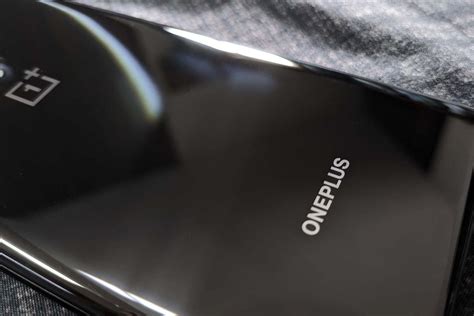 Oneplus Phone Under 15000 Report Says Oneplus Clover Will Launch With