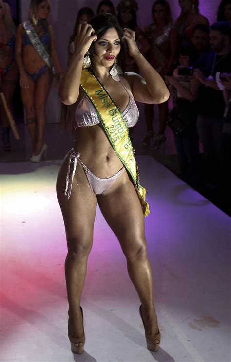 Miss BumBum 2015 découvrez Suzi Cortez élue plus belles fesses du