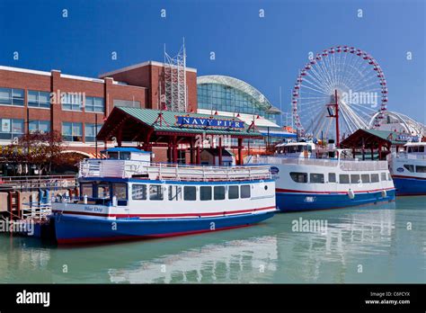 Tour Boats At The Navy Pier In Chicago Illinois Usa Stock Photo Alamy