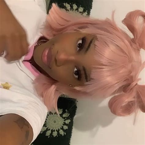 Bri On Twitter Black Girl Pink Hair Pretty Hairstyles Aesthetic Hair