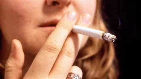 Female Smokers ‘face Greater Heart Risk News The Times