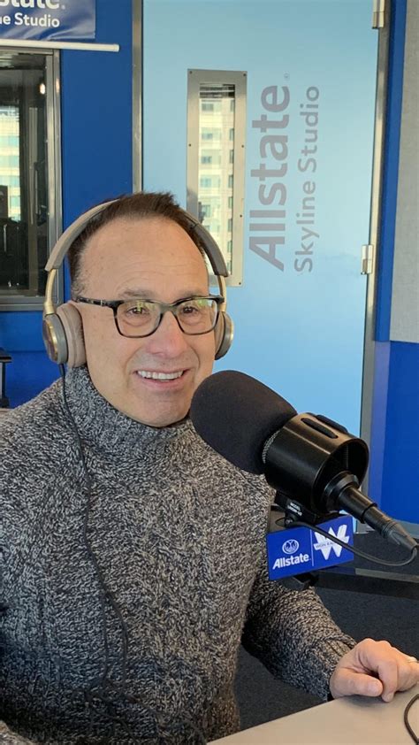 Pet Expert Steve Dale Answers Your Pet Questions Wgn Radio 720