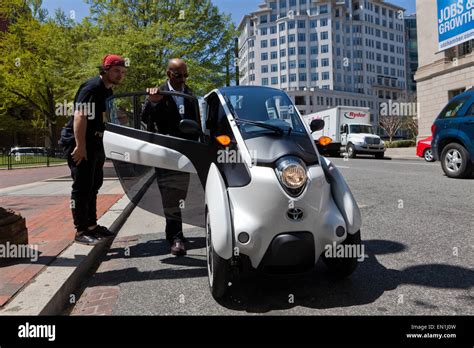 3 Wheeled Car Hi Res Stock Photography And Images Alamy