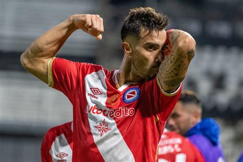 Lasarte sigue de cerca a una figura de talleres de córdoba. Atlético Nacional x Argentinos Juniors como aconteceu ...