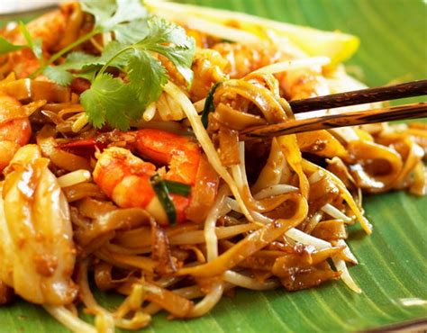 Join our patreon char kway teow or fried flat rice noodle is another famous malaysian hawker or street food. Char Kuey Teow