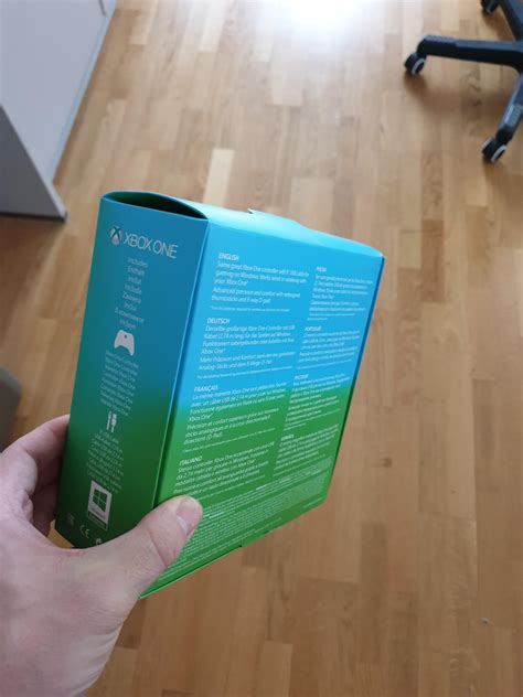 Xbox One Controller Box That Sat In The Sun For 4 Years R