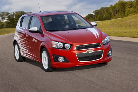 2012 Chevy Sonic Priced From 14495 400 More For Hatchback