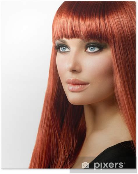 Poster Sexy Frau Mit Dem Langen Glänzenden Haar Glatt Rot Isoliert Auf