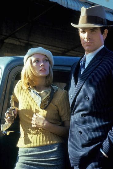 Bonnie And Clyde 1967 Directed By Arthur Penn Faye Dunaway And Warren Beatty Photo