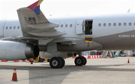 Asiana Airlines Passenger Arrested For Opening Plane Door During South
