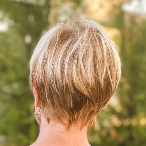A long pixie haircut, weekend sales & more