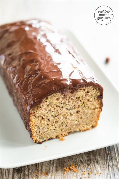 Maybe you would like to learn more about one of these? Saftiger Zucchini-Nuss-Kuchen | Backen macht glücklich ...