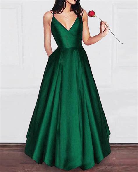 Elegant Dark Green A Line Satin Prom Gown Long Graduation Party Dresse