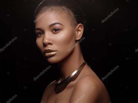 美しいアフリカ系アメリカ人女性ヌード ポルノ写真