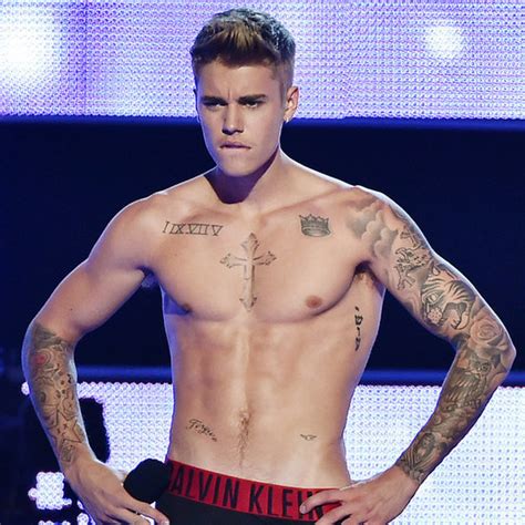 His album is called 'justice' and has an mlk interlude but speaks nowhere of social justice, and is. Justin Bieber Shirtless Pictures | POPSUGAR Celebrity