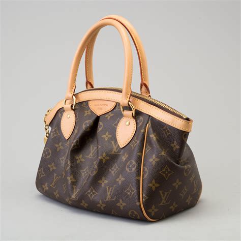 A Louis Vuitton Tivoli Pm Bag Bukowskis