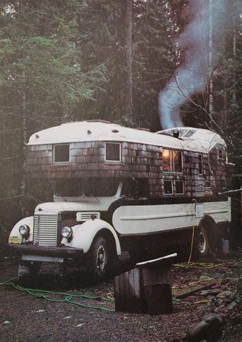 13 Spectacular Retro Campers Rvs Motorhomes And Crazy Conversions Off