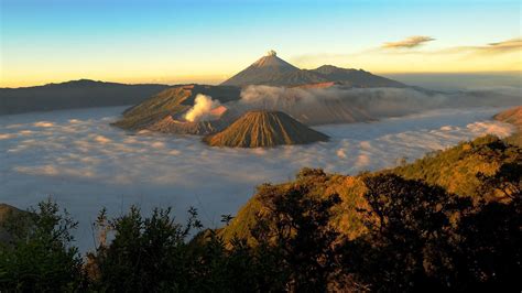 Parco Nazionale Di Bromo Natura In Indonesia Tra Splendidi Vulcani