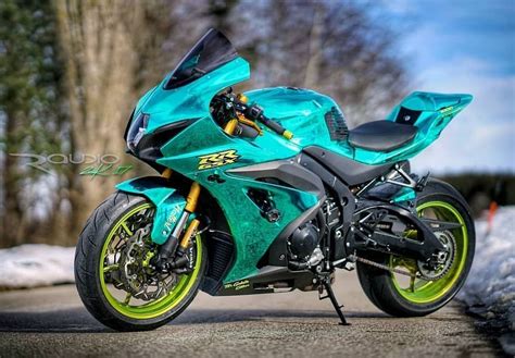 Suzuki Gsx R 1000 R L7 By Raudio2k17 Suzuki Gsxr1000 Sports Bikes