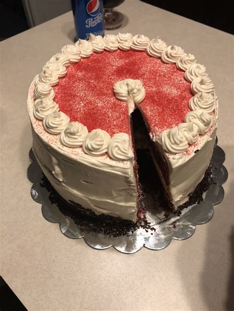 Red Velvet Cake With A Cheesecake Layer Cake Red Velvet Cake Velvet Cake
