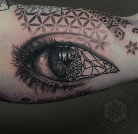 Amazing Geometric Realistic Eye Tattoo Venice Tattoo Art