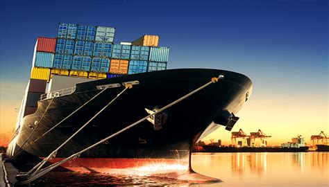 El transporte marítimo es el modo más utilizado de transporte para el comercio internacional, a nivel mundial. Transporte Marítimo: características, ventajas y desventajas | Comercio exterior y aduanas ...
