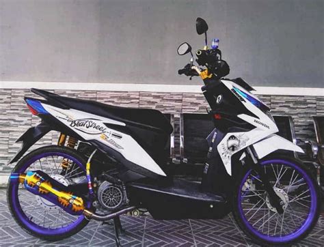Kali ini masrang dapet kesempatan ngeliput motor honda beat street mid 2019 yang menurut masrang enak banget looksnya. Honda Beat Street Modif Simple / Modif Simple Beat Street ...