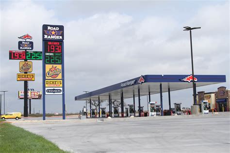 I 35 Offers New Travel Center Gas Station The Baylor Lariat