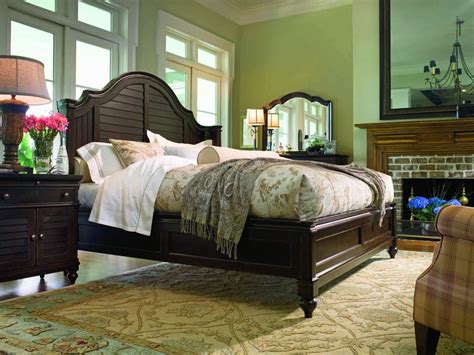 Shop furniture paula deen bedroom furniture collection, steel magnolia online at macys.com. Paula Deen Home Steel Magnolia Platform Bed Set in Tobacco ...