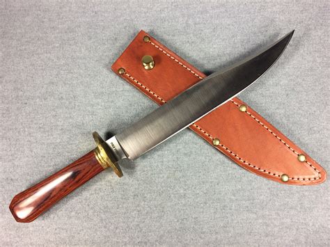 What Is A Cold Steel 16cc Carbon V Steel Laredo Bowie Knife W Leather