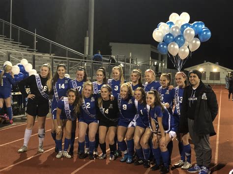 Varsity Girls Soccer Loses A Tough One On Senior Night Acalanes Boosters